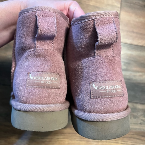 Light pink short uggs boots booties koolaburra - Picture 3 of 7